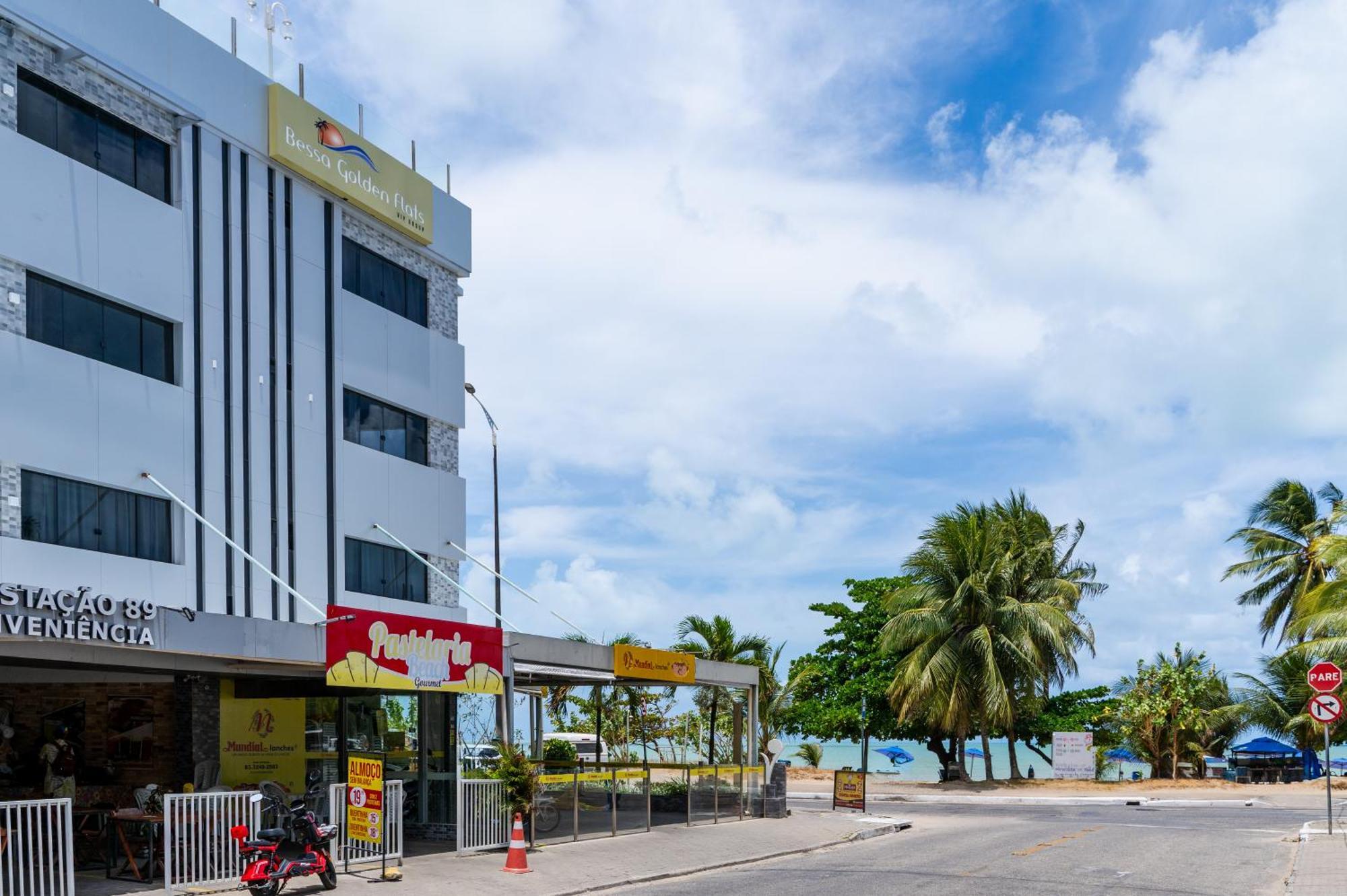Bessa Golden Flats Hotel Joao Pessoa Bagian luar foto