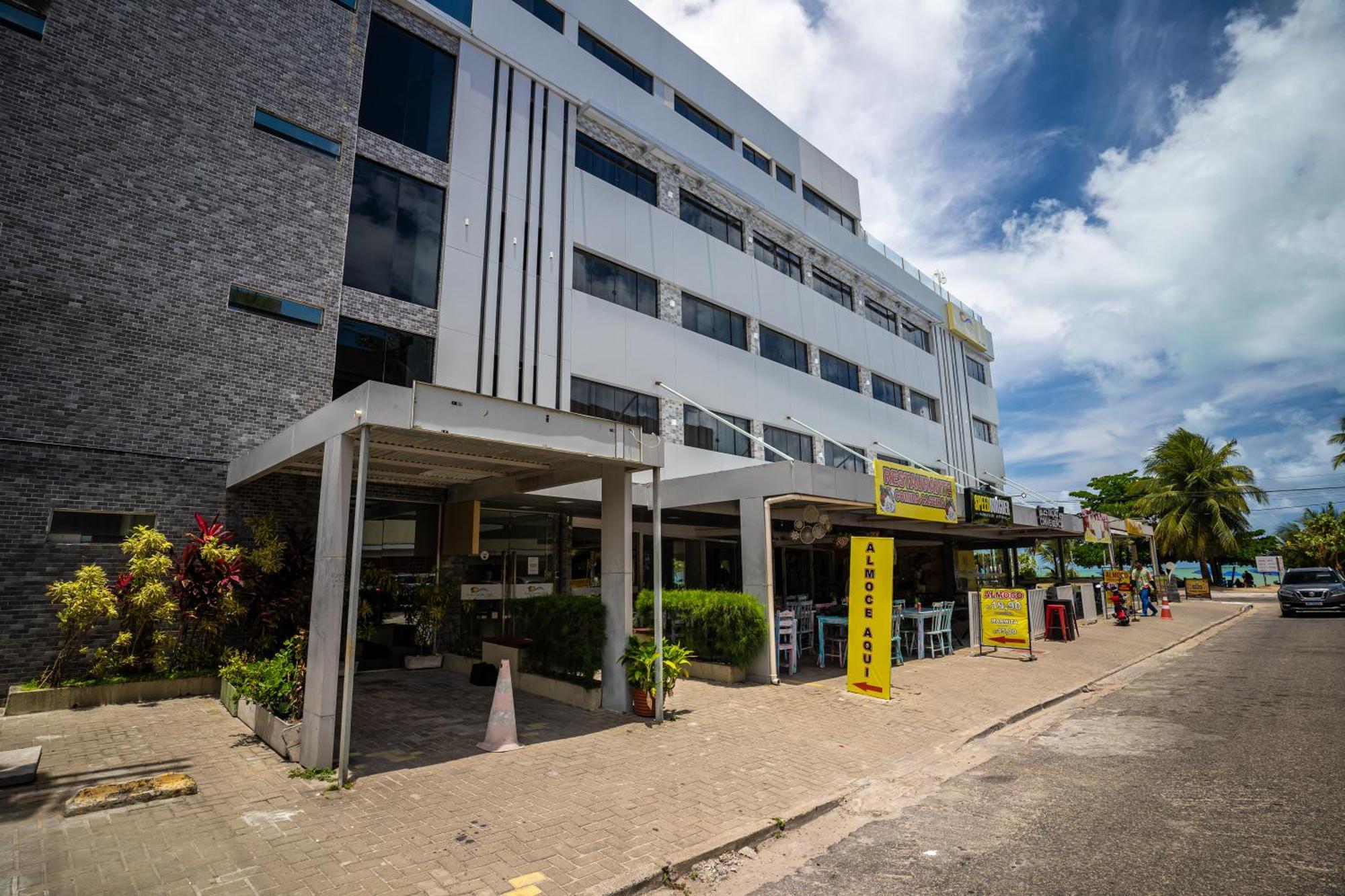 Bessa Golden Flats Hotel Joao Pessoa Bagian luar foto